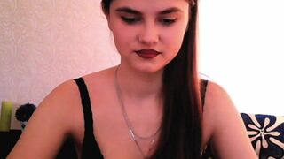 qqlola cam rubbing  with redhead beauty