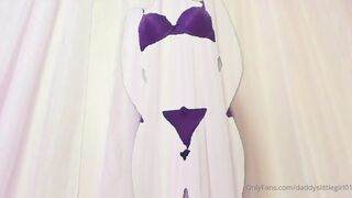 daddyslittlegirl01  action rubbing  with 5 fingers