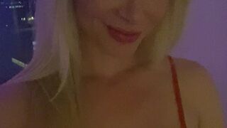 serenesiren sucking dildo shows two web models 2022 webcam