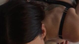 gia_dimarco_ deep sex toy penetration live cam show