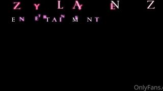 Lizzy Laynez aka lizzylaynez  top chaturbate rubbing  of a sexy blonde in a live show 2022 webcam