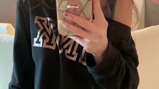 YourDreamCouple  first  scene in a live show