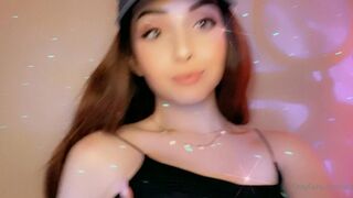 Astrella Rae  oragsm sex toy show  princess