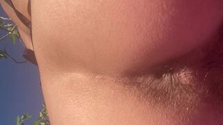 rejaniced fine ass fucks dildo