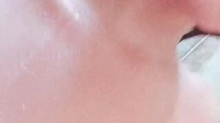 lasirena69 i am a sexy and fun sex slut girl with a beautiful smile and cute eyes