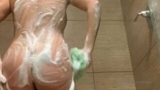 trukait  cam slut open action