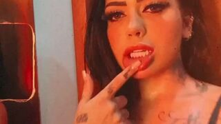 mcmirella in just one bra found her long friend and immediately decided to use it.