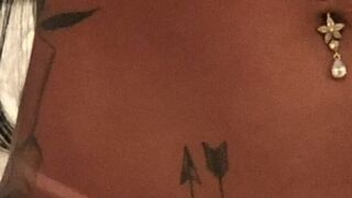 mcmirella the obstinate queen pulls the cap