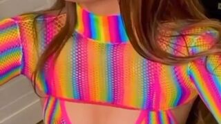 andreitax  with a beautiful ass plays in the chat show 2022 webcam