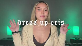 dressuperis Gorgeous blonde seduces with big tits