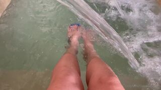 Goddess Grazi (@grazigoddess) onlyfans Hot female fucks herself in the anus
