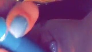 gwen singer girl cums