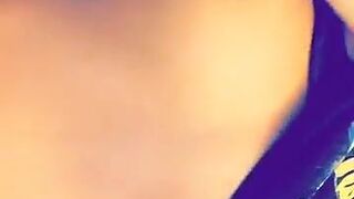 gwen singer Sweet sweetie gives a big booty