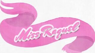 miss raquel pounding her pussy