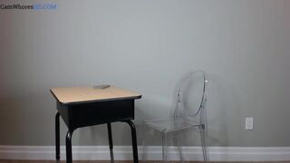 lilcanadiangirl Cute shlendra caresses the vagina with fingers