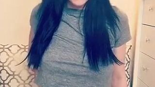 jnellytv aka jesspink Attractive blonde fucking herself with fingers