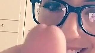 jnellytv aka jesspink Mature slut gets naked on camera