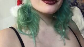 hinaughtya Test Curly Shy in Fries