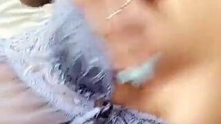 gwen singer Noble lady praises boobs