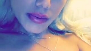 gwen singer Slim model strips in the woods