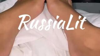 Russialit  onlyfans Hot babe fucks herself