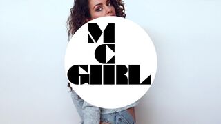 Holly Peers onlyfans Charming Shmara takes off her panties and pulls pussy