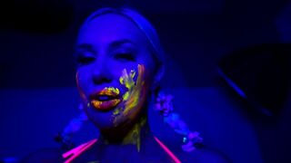 tara babcock onlyfans Slim mulatto dancing erotic dance