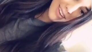 Rainey James onlyfans Busty kurva jerks her pussy and squirts