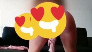 vanessa bohorques onlyfans Slender beauty caresses sex lips