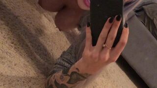 swedishkiller The obstinate lady shows off the curvaceous