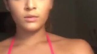 snowbunnyasiyah onlyfans Gracious chica shows gorgeous body