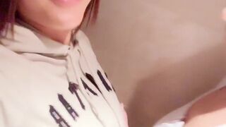 preeti & preya onlyfans Cute Shmarina saturated handjob mokroscherelochku