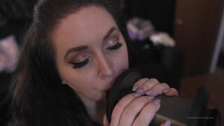 dovey gorgeous chicks