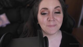 dovey Ardent beauty and lick nipples