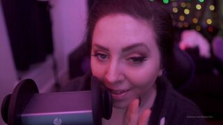 dovey jerking on the bed