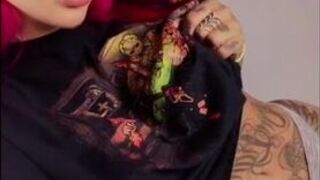 brittanya razavi Cute bitch bares shaved holes
