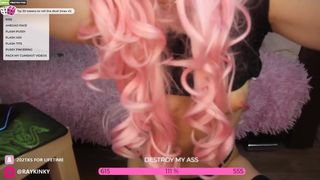 kinky_ray coquette fingering pussy in the chamber