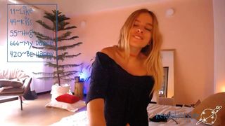 kendalltyler passionate slut shows shaved holes