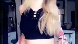 Morgan Lux Hot chick fucks pussy sex toy