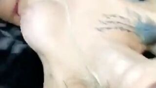 Jayda Elegant chick fucks juicy ass