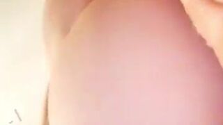 Bordeaux shows her pussy on the chair