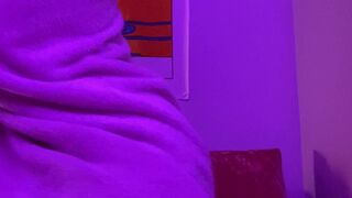 chlobodyyyvip Amazing chicks and have fun with sex toys