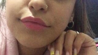 inocentefox Luxurious doll caresses shaved cunt