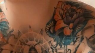 gillisbeenaughty Wonderful blonde striking ass on the spot