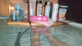 Hannah James aka hannahjames710 onlyfans babe with juicy ass