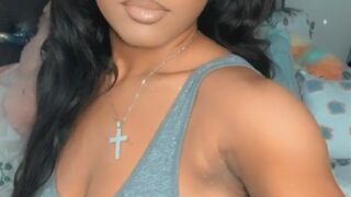 chynnaadoll Gorgeous shlendra striptease dances