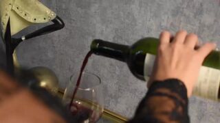 letizia_fulkers Exquisite kurva caresses natural tits