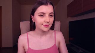 princessponyo Tattooed lady jerks off pussy and moans