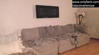 stacimarierose decided to arrange a VIPShow with a vulgar contest