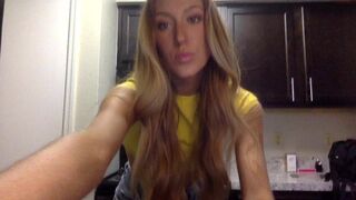 addisonvodka Crazy babe gets fucked in the field